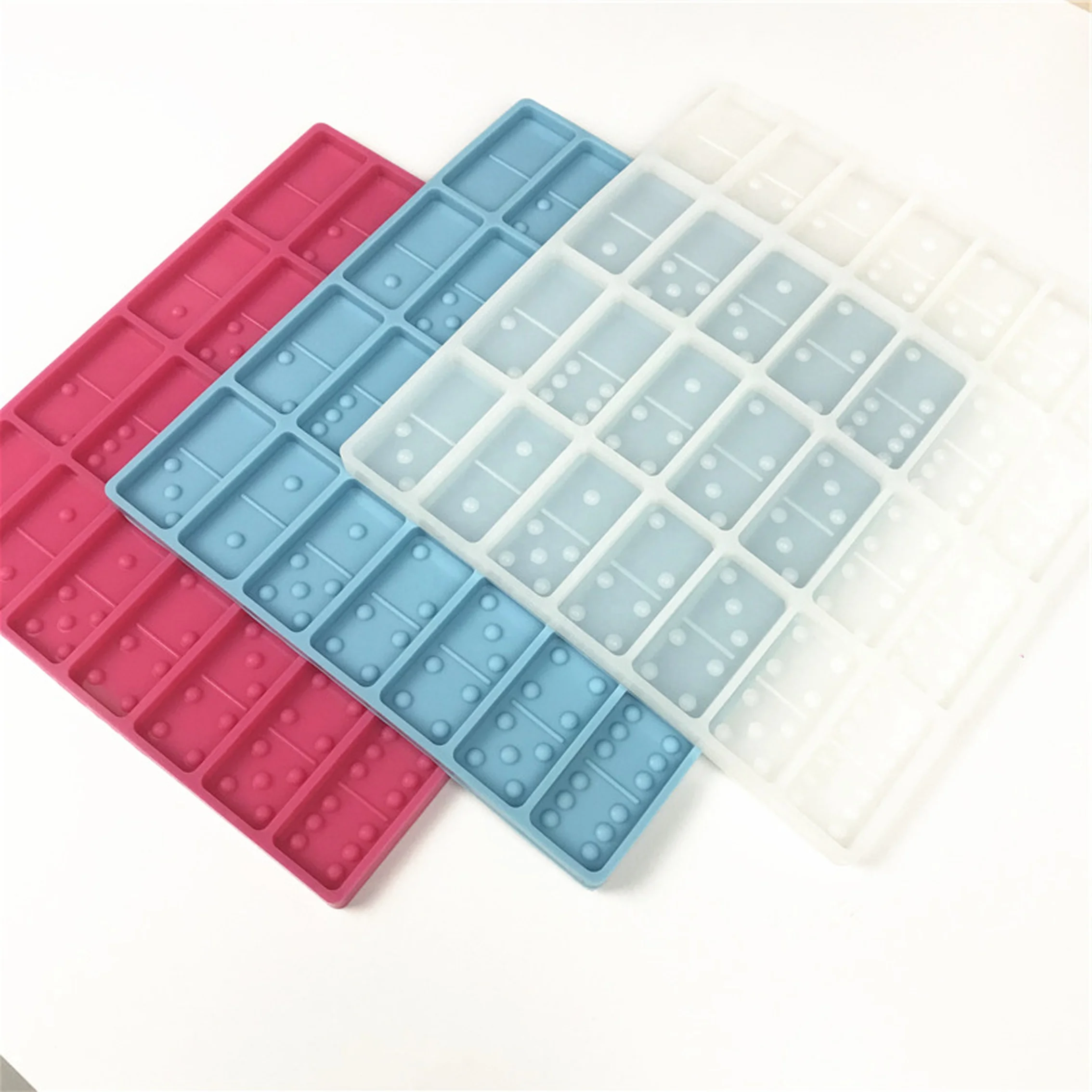 Hot Selling Resin Diy Domino Resin Craft Mold Card Mold Silicone Mold For Card Hand Making Diy Hand Made Domino Magic Play Games, Blue,red,transparent
Hot Selling Resin Diy Domino Resin Craft Mold Card Mold Silicone Mold For Card Hand Making Diy Hand Made Domino Magic Play Games, Blue,red,transparent