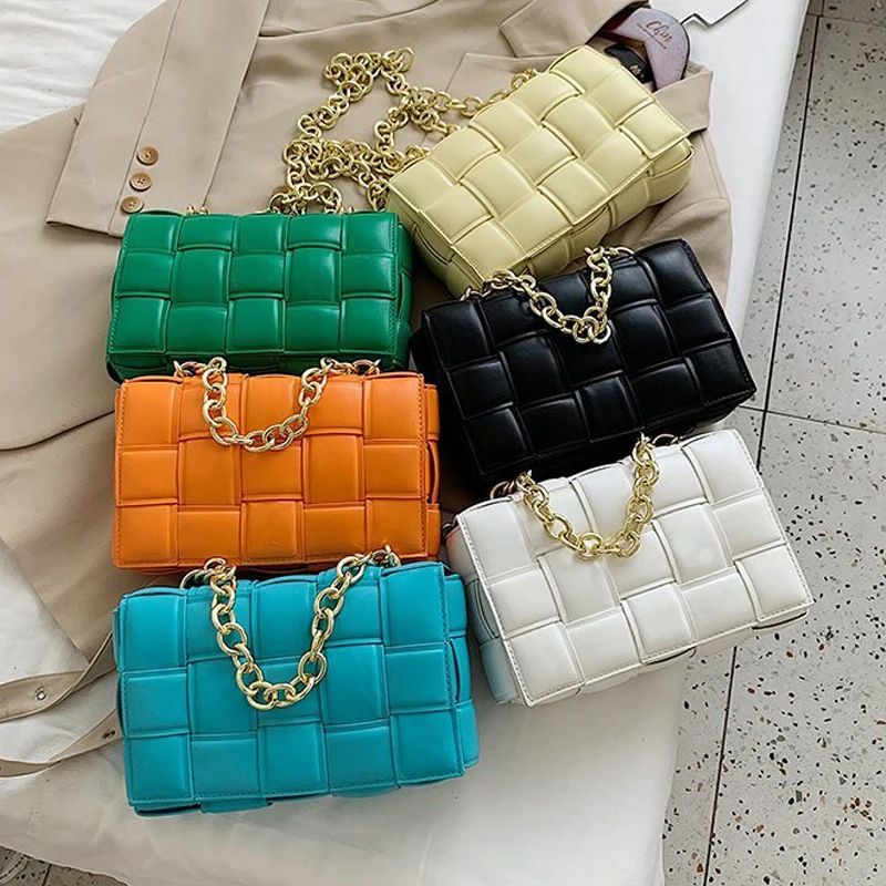 ladies handbags 2021 INS popular retro crossbody bag women fashion chain shoulder square bag
ladies handbags 2021 INS popular retro crossbody bag women fashion chain shoulder square bag