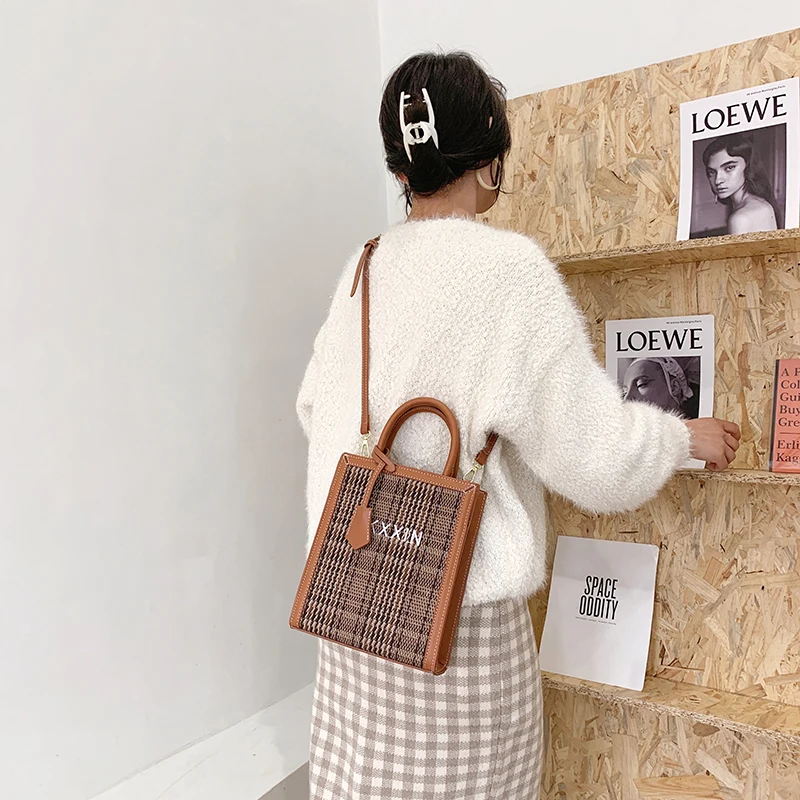 K-8362 Brand Bags Elegant PU Lreather Woman Handbag Designer Famous Handbags For Lady, Customizable
K-8362 Brand Bags Elegant PU Lreather Woman Handbag Designer Famous Handbags For Lady, Customizable