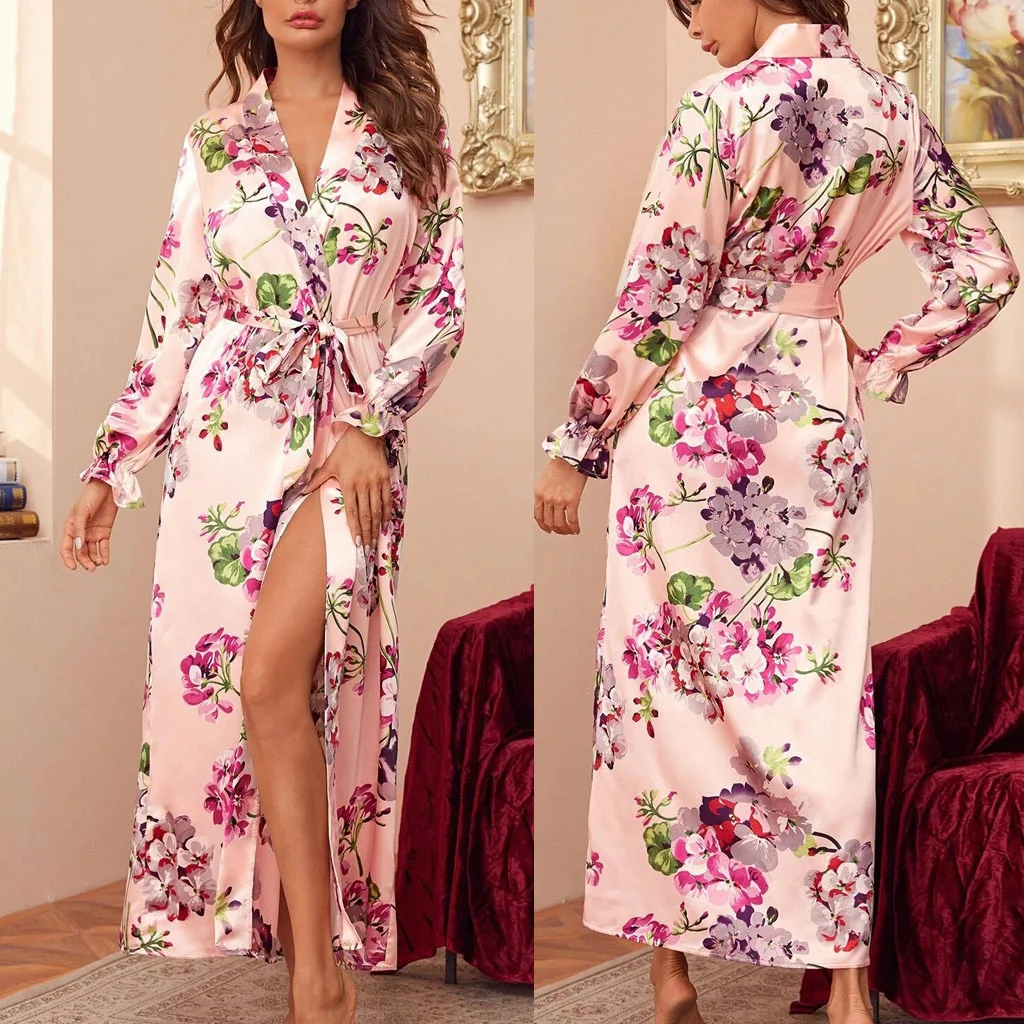 High quality ladies cotton Manitoo silk satin sexy billion zodiac robe silk robe sets money robes for women 
High quality ladies cotton Manitoo silk satin sexy billion zodiac robe silk robe sets money robes for women
