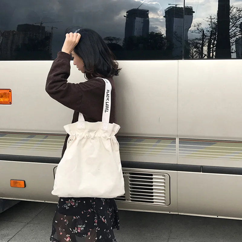 Wholesale Japanese Korean Style Women Canvas Tote Bag Extra Large Capacity Reusable Drawstring Bag Shopping Bags, Black / white
Wholesale Japanese Korean Style Women Canvas Tote Bag Extra Large Capacity Reusable Drawstring Bag Shopping Bags, Black / white