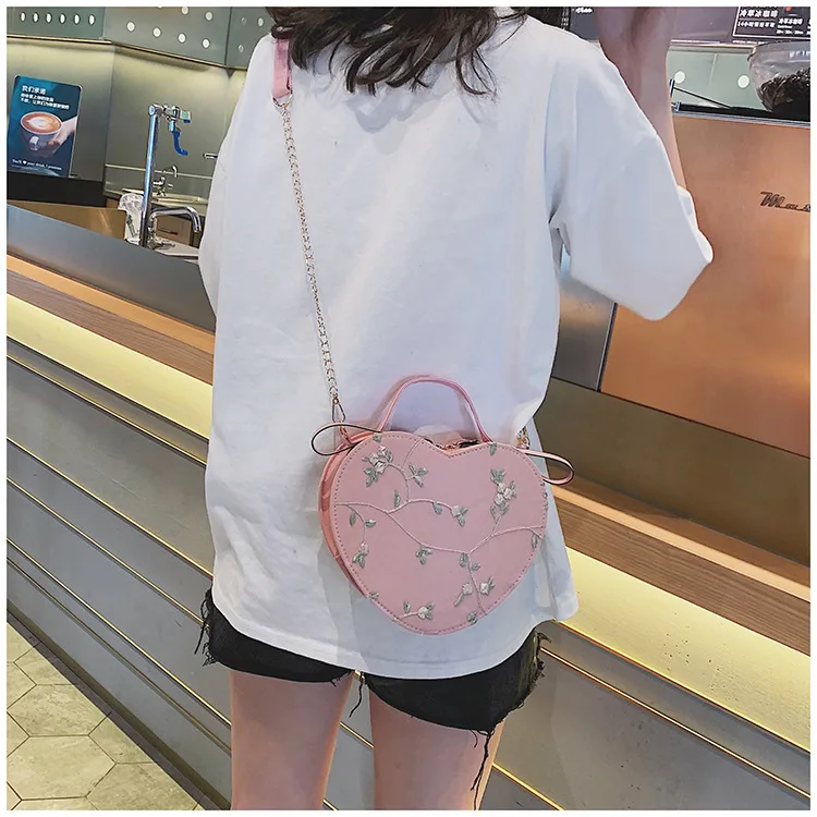 KALANTA Women Extra Cute Girls Fashion Bag Large Cute Letters Thick Lace Flower Heart For Girls PU Shoulder Handbag
KALANTA Women Extra Cute Girls Fashion Bag Large Cute Letters Thick Lace Flower Heart For Girls PU Shoulder Handbag