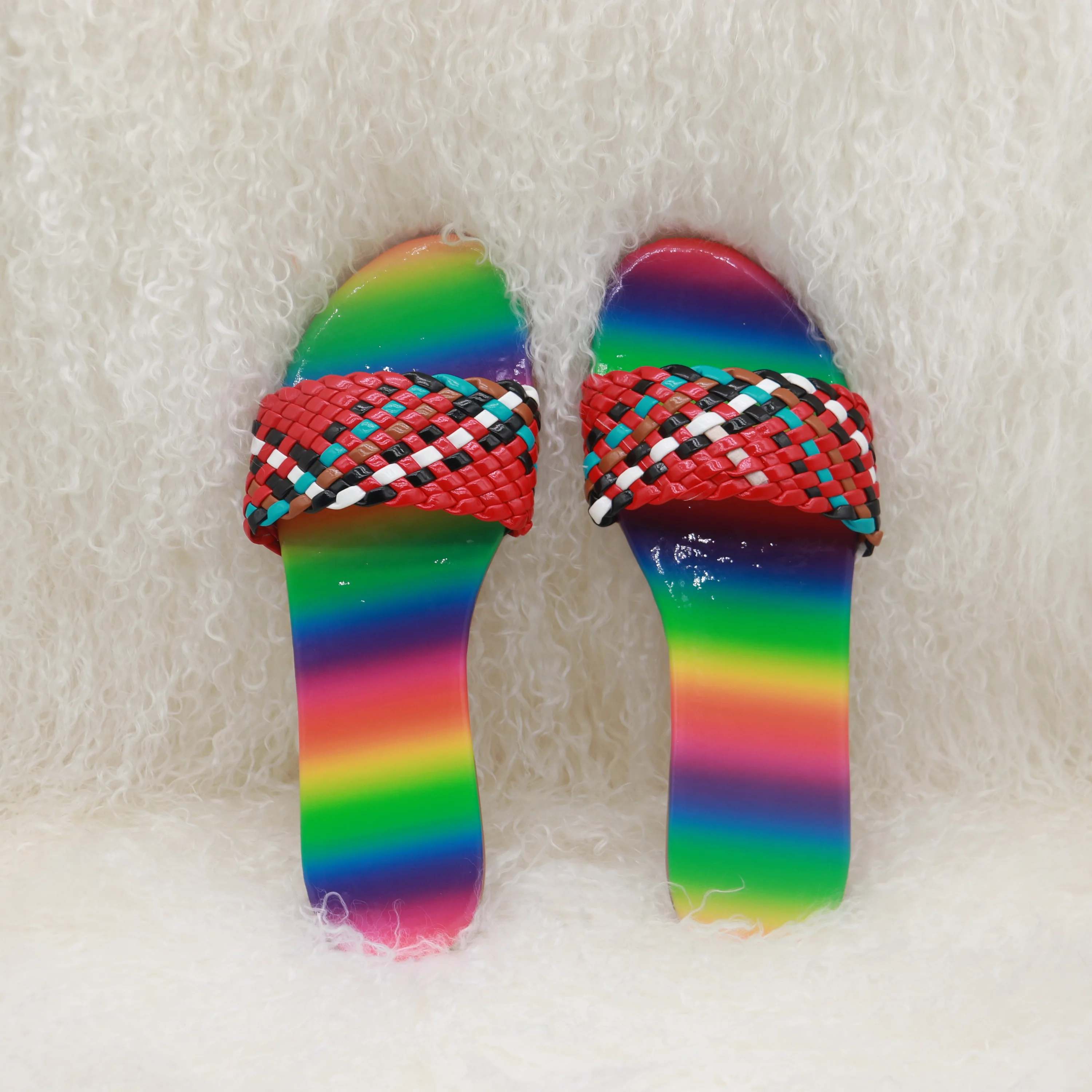 Curlyfur new arrival sandals rainbow colorful PU open toe summer beach flat women slides, 4 colors
Curlyfur new arrival sandals rainbow colorful PU open toe summer beach flat women slides, 4 colors