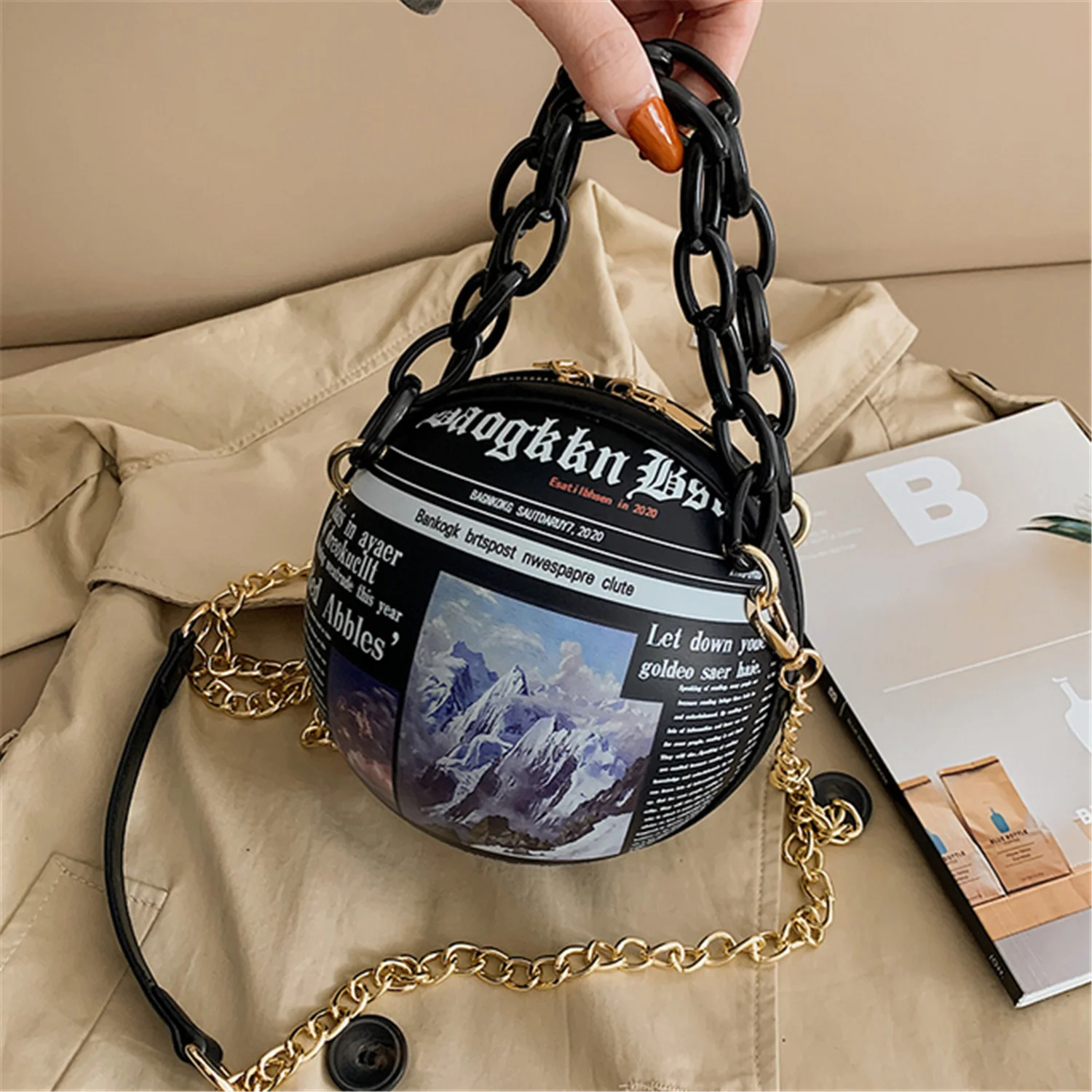 basketball bag Graffiti Bags Luxury Handbags Basketball evening bag hand bags ladies
basketball bag Graffiti Bags Luxury Handbags Basketball evening bag hand bags ladies