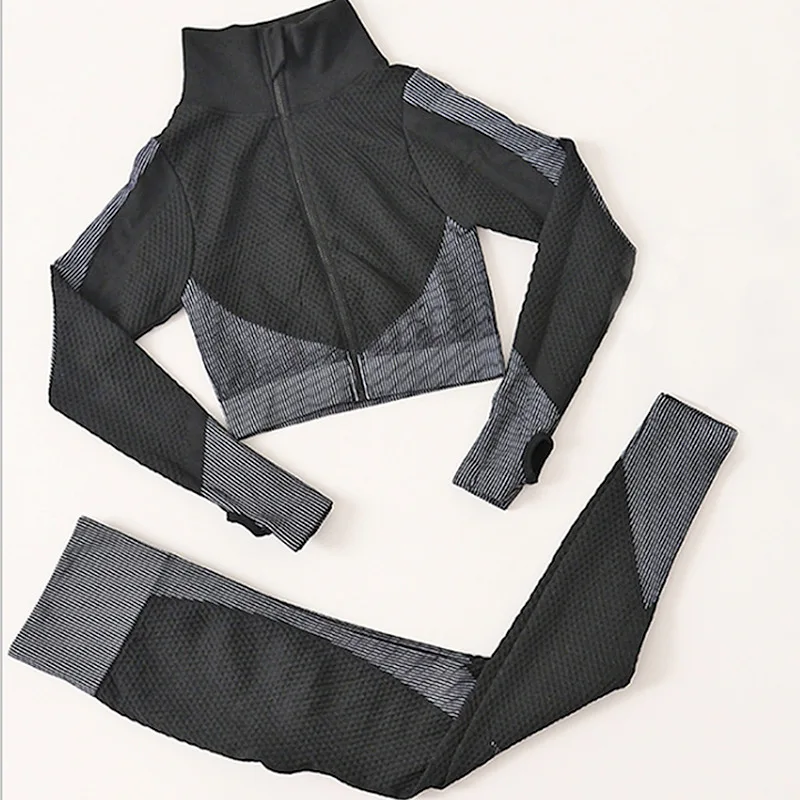Wholesale Seamless Workout Clothes for Women Sports Bra and Leggings Simple Yoga Set, Customized colors
Wholesale Seamless Workout Clothes for Women Sports Bra and Leggings Simple Yoga Set, Customized colors