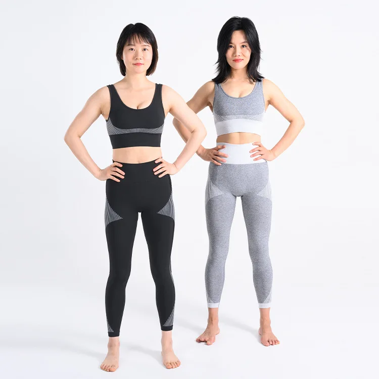 Tik Tok hot High Quality sexy Double sided sanding yoga set fitness ladies quick-drying underwear tights sweatpants yoga suit, Customized colors
Tik Tok hot High Quality sexy Double sided sanding yoga set fitness ladies quick-drying underwear tights sweatpants yoga suit, Customized colors