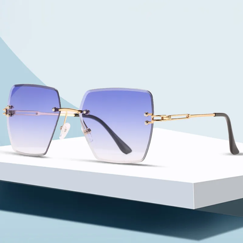 Metal Rimless Glasses Trendy Retro Fashion Sunglasses Newest 2021 Men Mens Women Sunglasses Sun Glasses
Metal Rimless Glasses Trendy Retro Fashion Sunglasses Newest 2021 Men Mens Women Sunglasses Sun Glasses