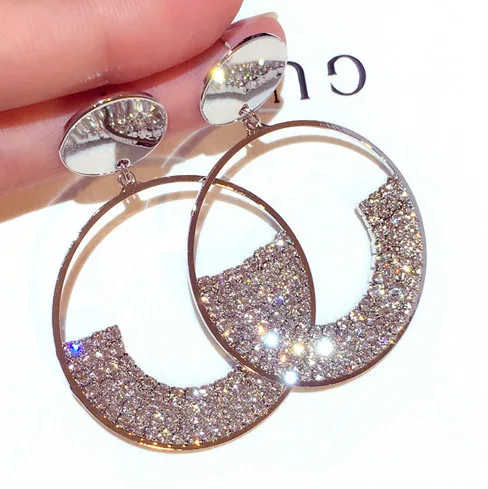 Luxury Shiny Golden Geometric Round Round Rhinestone Drop Earrings for Women's Party Jewelry, Picture shows
Luxury Shiny Golden Geometric Round Round Rhinestone Drop Earrings for Women's Party Jewelry, Picture shows