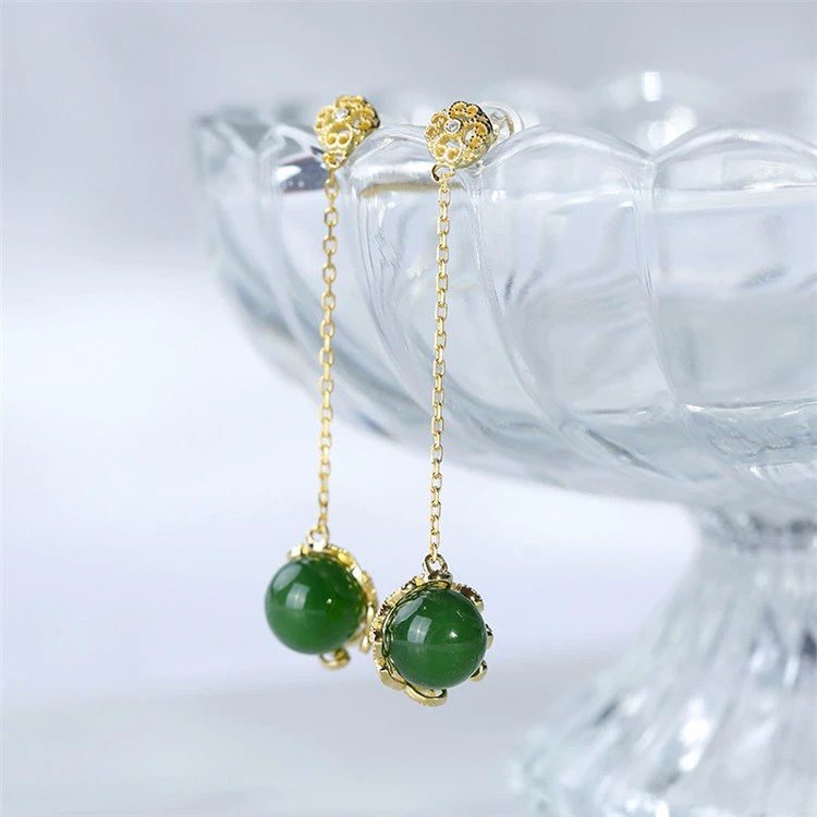 Aimgal S925silver light luxury women's long eardrops gold-plated Hetian jade Jasper round beads earrings for women AP2
Aimgal S925silver light luxury women's long eardrops gold-plated Hetian jade Jasper round beads earrings for women AP2