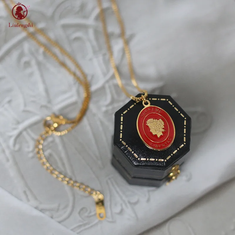 Stylish Titanium Steel Gold Plated Box Chain Necklace Stainless Steel Red Enamel Embossed Image Oval Pendant Necklace
Stylish Titanium Steel Gold Plated Box Chain Necklace Stainless Steel Red Enamel Embossed Image Oval Pendant Necklace