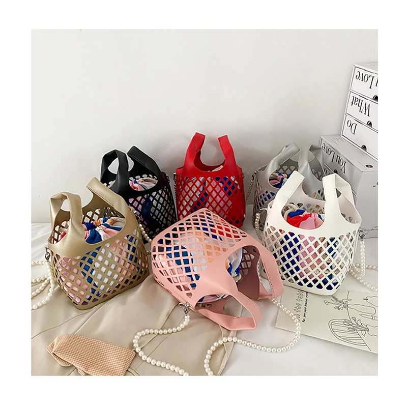 Novel Designer Hollow Out Basket Bag Women Leisure Handbags Large Capacity Summer Beach Purses Travel Compound Sac Pearl Bolsa
Novel Designer Hollow Out Basket Bag Women Leisure Handbags Large Capacity Summer Beach Purses Travel Compound Sac Pearl Bolsa