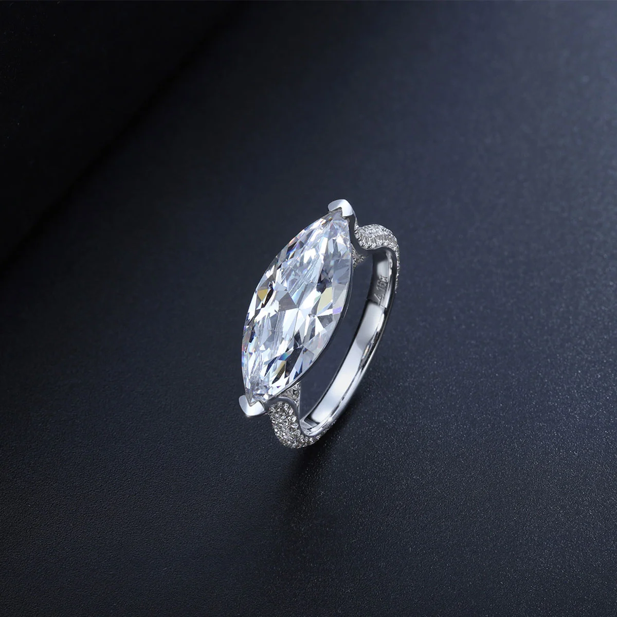 2021 Anster synthetic diamond ring marquise shape wedding band engagement ring wedding engagement smart ring, White
2021 Anster synthetic diamond ring marquise shape wedding band engagement ring wedding engagement smart ring, White