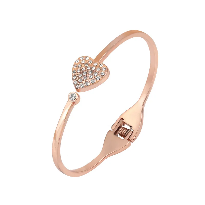 2022 New Fashion design Bracelet coordinate rose gold plated Bangle,Stainless Steel Bracelet diamond heart for Lovers Gifts, Rose gold,platinum
2022 New Fashion design Bracelet coordinate rose gold plated Bangle,Stainless Steel Bracelet diamond heart for Lovers Gifts, Rose gold,platinum