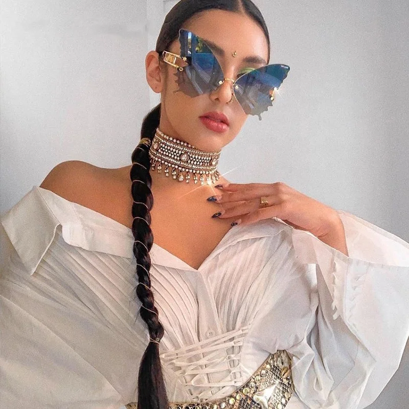 7113 Luxury brand Designer Butterfly Rimless sunglasses shades Women Fashion Oversized Steampunk UV400 sunglasses
7113 Luxury brand Designer Butterfly Rimless sunglasses shades Women Fashion Oversized Steampunk UV400 sunglasses