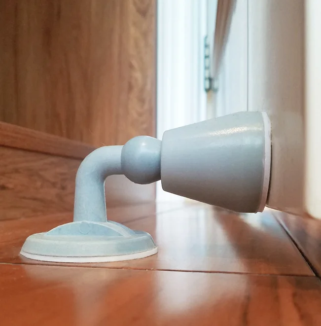 Creative punch-free silent suction-type bedroom bathroom silicone anti-collision door stopper,door suction