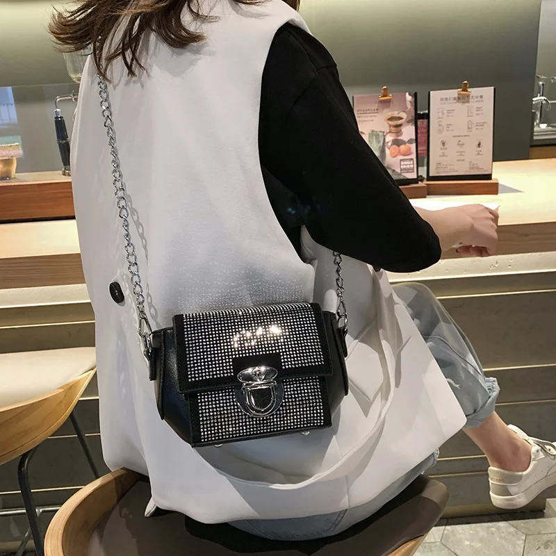 Hot sale small long chain shoulder bag PU leather fashion sequin diamond crossbody bag sling bags for women girls, Black,creamy white
Hot sale small long chain shoulder bag PU leather fashion sequin diamond crossbody bag sling bags for women girls, Black,creamy white