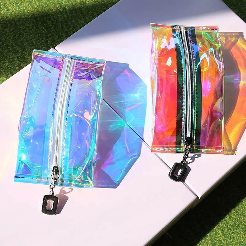 Fashion Transparent Holographic Bag With Zipper Wholesale Laser Cosmetic Bags For Makeup Organization
Fashion Transparent Holographic Bag With Zipper Wholesale Laser Cosmetic Bags For Makeup Organization