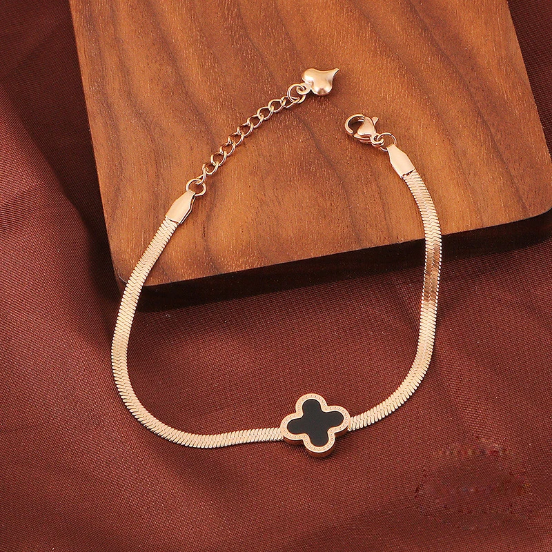 High quality rose gold stainless steel four leaf clover bracelet jewelry brand snake chain clover bracelet for women, Rose gold plated
High quality rose gold stainless steel four leaf clover bracelet jewelry brand snake chain clover bracelet for women, Rose gold plated