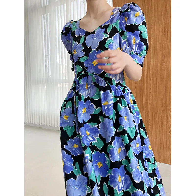 Wholesale Summer Monet Oil Painting Fashionable Court Style Square Collar Large Flower Dress French Elegant Long Dress, 2 colors
Wholesale Summer Monet Oil Painting Fashionable Court Style Square Collar Large Flower Dress French Elegant Long Dress, 2 colors