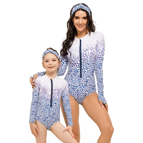 2021 Long Sleeve Rash Guard Mother and Daughter Swimsuit Family Matching Swimsuit, White and blue
2021 Long Sleeve Rash Guard Mother and Daughter Swimsuit Family Matching Swimsuit, White and blue