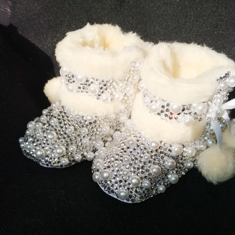 Wholesale Personalized Soft Rubber Sole Winter Warm Glitter Rhinestone Fur Toddler Baby Girl Snow Boots Booties, Silver/custom
Wholesale Personalized Soft Rubber Sole Winter Warm Glitter Rhinestone Fur Toddler Baby Girl Snow Boots Booties, Silver/custom