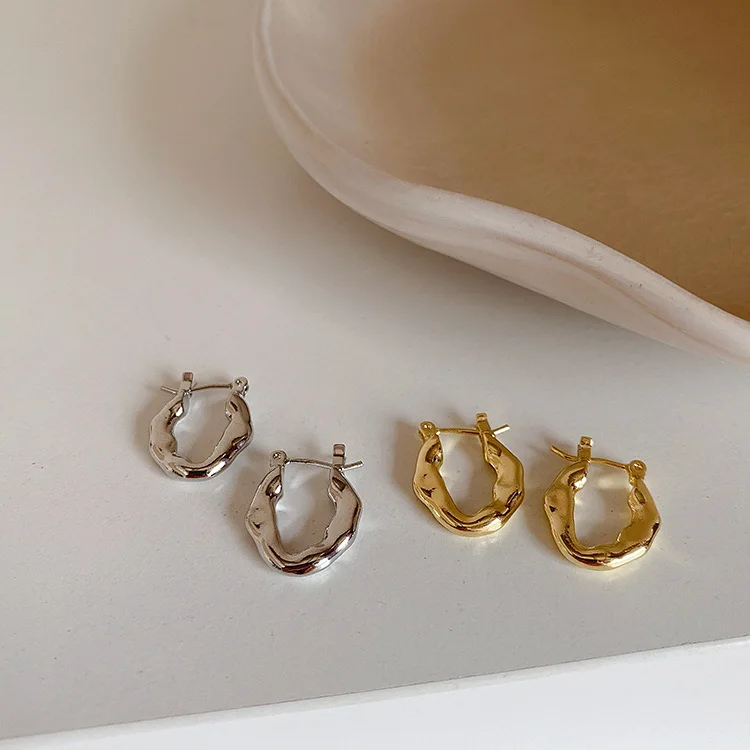 Vershal Retro Metal 18K Real Gold Plated Hoop Geometric Minimalist Earrings For Women Jewelry
Vershal Retro Metal 18K Real Gold Plated Hoop Geometric Minimalist Earrings For Women Jewelry