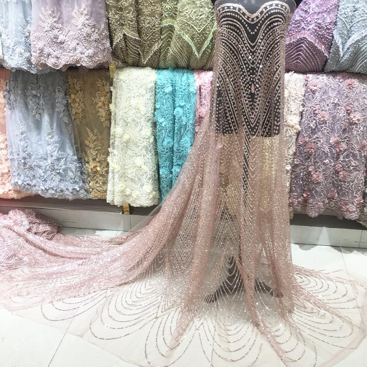Hot Selling Luxury Sparkle Pink Glued Glitter Chantilly Lace Fabric For Wholesales Price Sequins Net Tulle Wedding Dress Nigeria, Purple, white, pink, blue, gold, customized
Hot Selling Luxury Sparkle Pink Glued Glitter Chantilly Lace Fabric For Wholesales Price Sequins Net Tulle Wedding Dress Nigeria, Purple, white, pink, blue, gold, customized