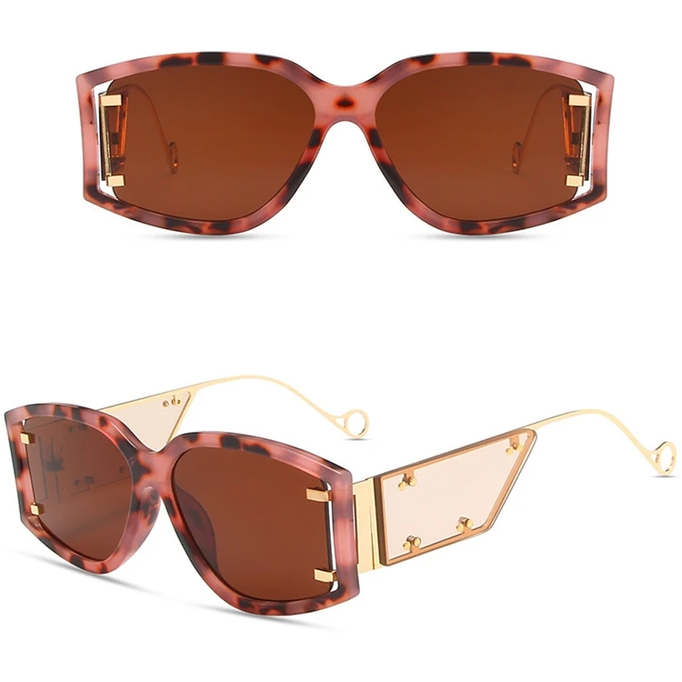 DL Glasses DLL6966 hot sale new punk Fashion shades Custom Frame Sun glass Women window rivet personality Sunglasses 2021, Picture colors 
DL Glasses DLL6966 hot sale new punk Fashion shades Custom Frame Sun glass Women window rivet personality Sunglasses 2021, Picture colors