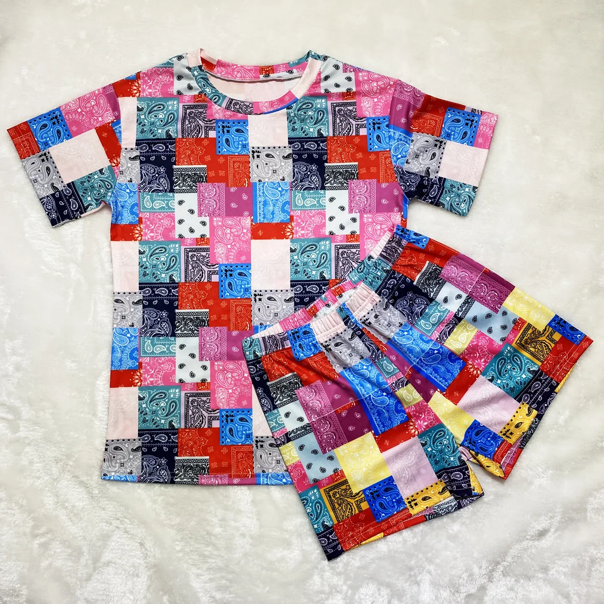 Wholesale Summer Fashion Paisley Print Plus Size Gym Fitness Homewear Casual Biker Tracksuit Woman 2 Two Piece Short Set, Picture
Wholesale Summer Fashion Paisley Print Plus Size Gym Fitness Homewear Casual Biker Tracksuit Woman 2 Two Piece Short Set, Picture