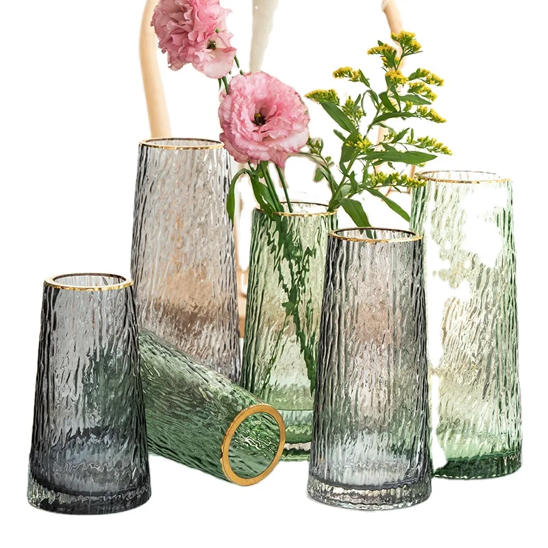Bark pattern T-shaped coloured clear crystal cylinder flower arrangement in vase with gold mouth edge ring, Picture
Bark pattern T-shaped coloured clear crystal cylinder flower arrangement in vase with gold mouth edge ring, Picture