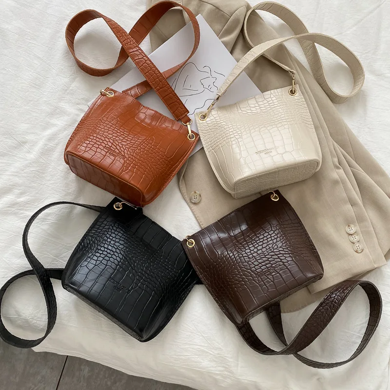 Bag Female Trend 2021 New Fashion Single Shoulder Bag Small Square Korean Version Crossbody Bag Girl
Bag Female Trend 2021 New Fashion Single Shoulder Bag Small Square Korean Version Crossbody Bag Girl