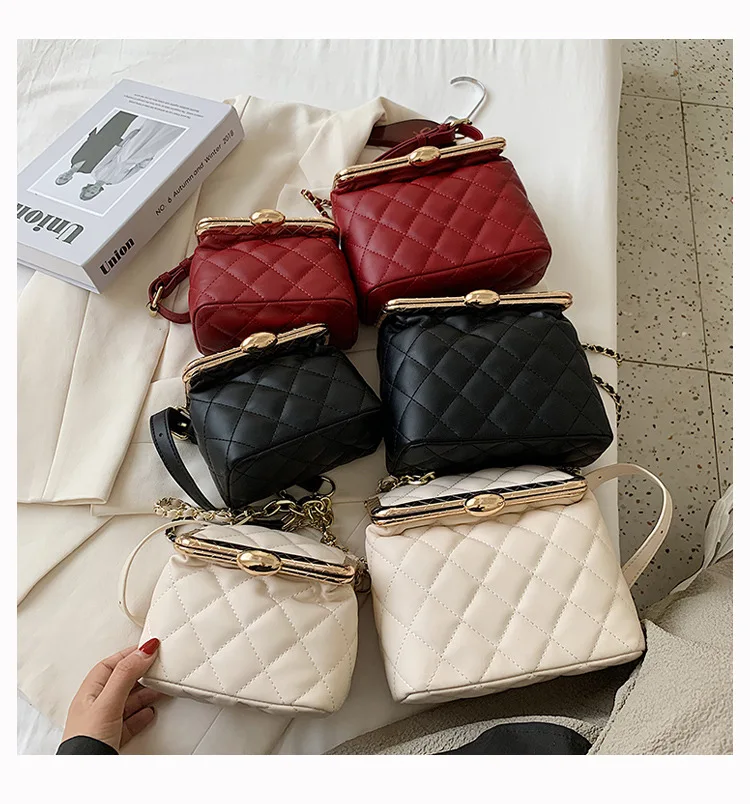New design 2020 Quilted Mommy and me purses Women Luxury Bucket bag crossbody Handbags 2 size, 3 colors
New design 2020 Quilted Mommy and me purses Women Luxury Bucket bag crossbody Handbags 2 size, 3 colors