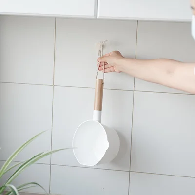 High quality water spoon with wooden handle Plastic Water Dipper Dipper Plastic Water Scoop, White
High quality water spoon with wooden handle Plastic Water Dipper Dipper Plastic Water Scoop, White