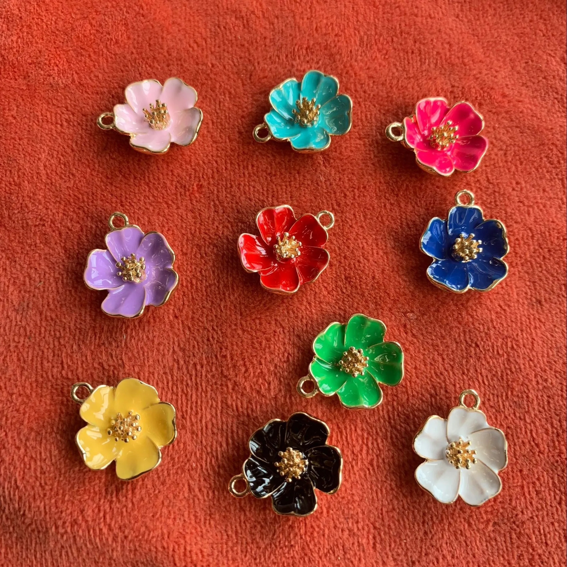 beautiful color enamel metal flower charms metal alloy flower charms for bracelet jewelry making flower charms wholesale retail, Mix color
beautiful color enamel metal flower charms metal alloy flower charms for bracelet jewelry making flower charms wholesale retail, Mix color