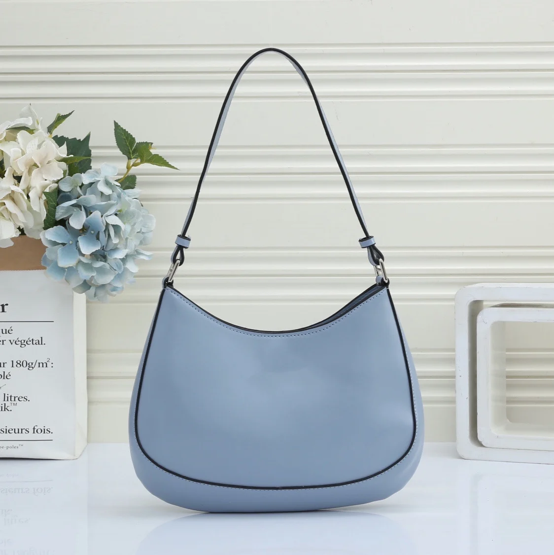 Wholesale price women hand bags fashion purse luxury crossbody bags high-end bags ladies handbags, 11 colors
Wholesale price women hand bags fashion purse luxury crossbody bags high-end bags ladies handbags, 11 colors