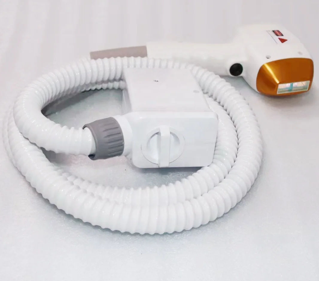 2in1 laser 10/20bar laser 808nm Diode laser handle Link plug Depilation Facial Beauty Salon Machine Equipment accessory part
2in1 laser 10/20bar laser 808nm Diode laser handle Link plug Depilation Facial Beauty Salon Machine Equipment accessory part