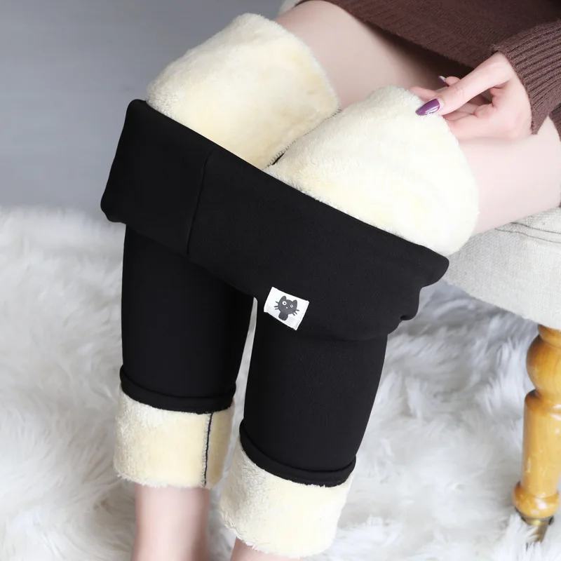Good Quality Thick Fleece Leggings Plus Size Warm Winter Legging For Women Thermal Leggins High Waist Thermo Pants, Black and gray
Good Quality Thick Fleece Leggings Plus Size Warm Winter Legging For Women Thermal Leggins High Waist Thermo Pants, Black and gray