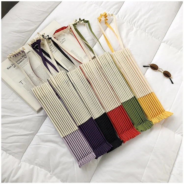 Chic Casual Joker Pleated Polyester Harajuku Single Shoulder foldable reusable shopping pleated tote bag, Customized color
Chic Casual Joker Pleated Polyester Harajuku Single Shoulder foldable reusable shopping pleated tote bag, Customized color