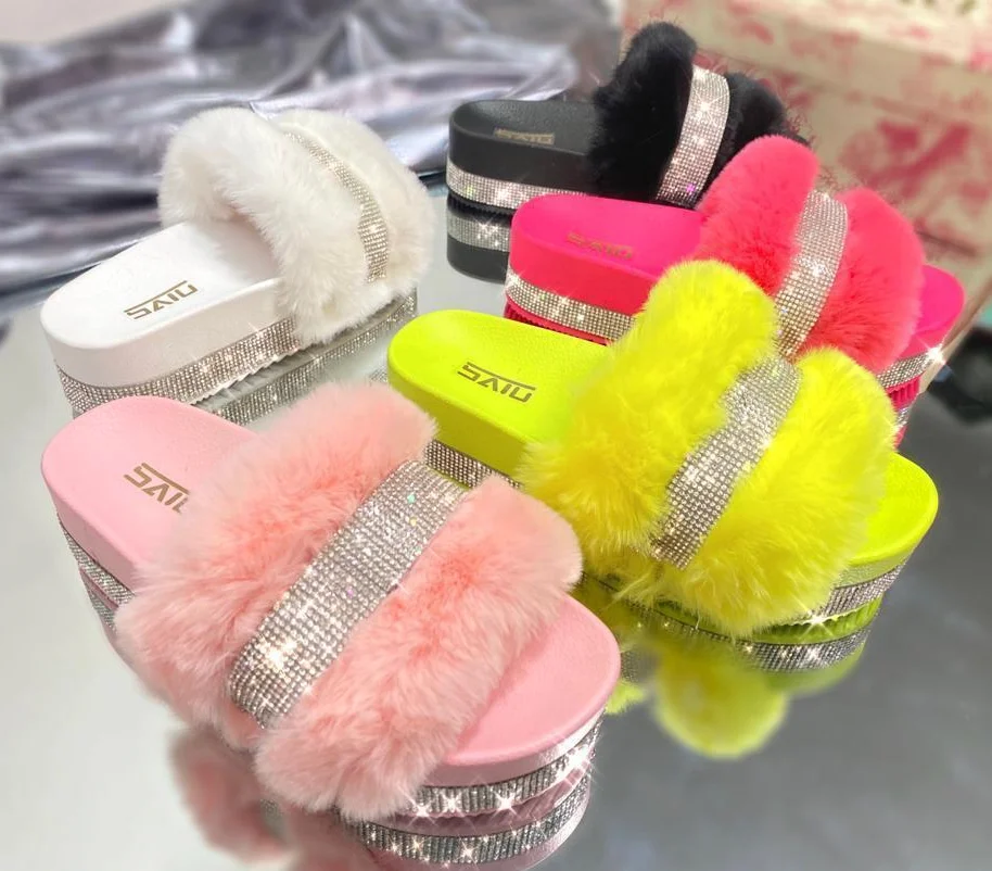 Faux fur women shoes platform diamond slides rhinestone plush thick sole bling slippers outdoor lady sandals
Faux fur women shoes platform diamond slides rhinestone plush thick sole bling slippers outdoor lady sandals