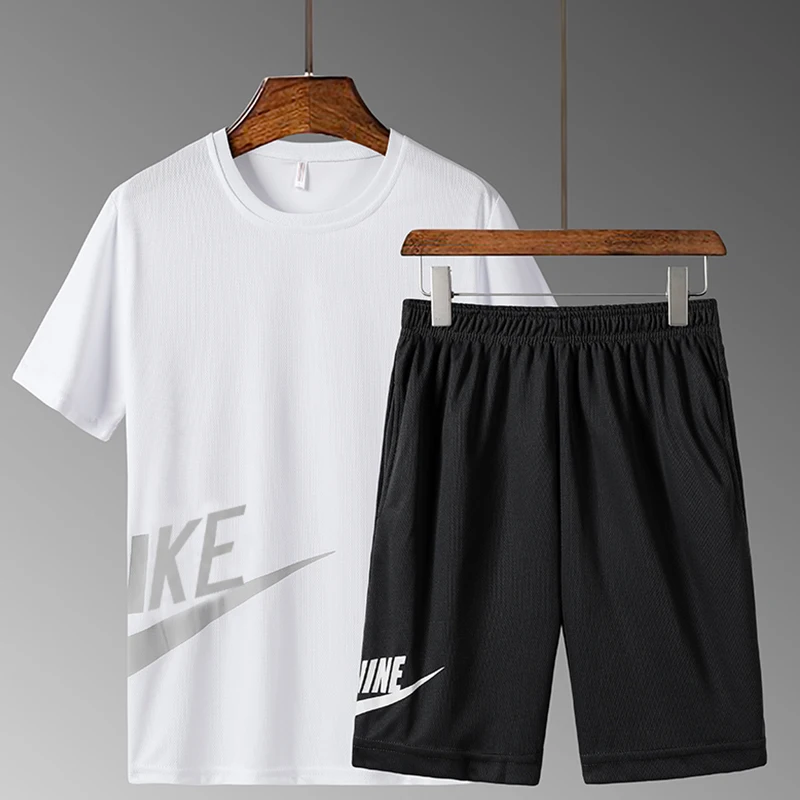 Summer Sportsuit Men's Short Sleeve 5 Cent Pantsuit Casual Fitness Breathable Speed Dry 2 Piece Set
Summer Sportsuit Men's Short Sleeve 5 Cent Pantsuit Casual Fitness Breathable Speed Dry 2 Piece Set