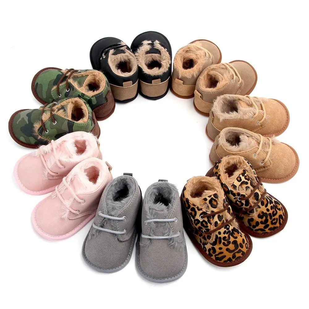 Winter baby warm toddler shoes Cute children shoes high cotton boots factory wholesale
Winter baby warm toddler shoes Cute children shoes high cotton boots factory wholesale