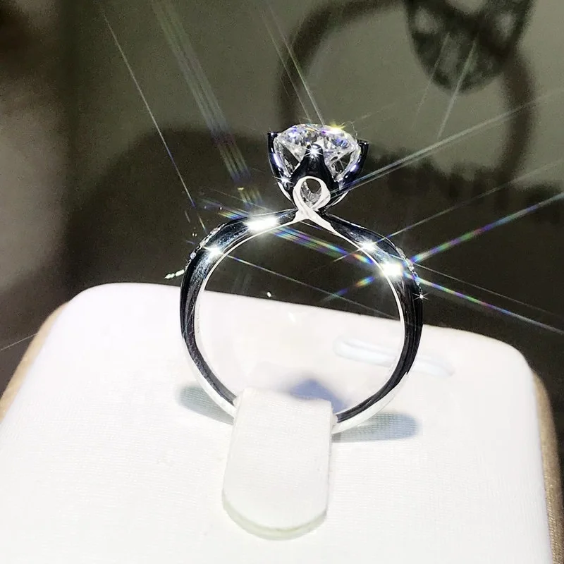 NEW Design Finger Rings Bling Zircon Stone Engagement Wedding Crown Rings for Women Jewelry Gift, Picture shows
NEW Design Finger Rings Bling Zircon Stone Engagement Wedding Crown Rings for Women Jewelry Gift, Picture shows