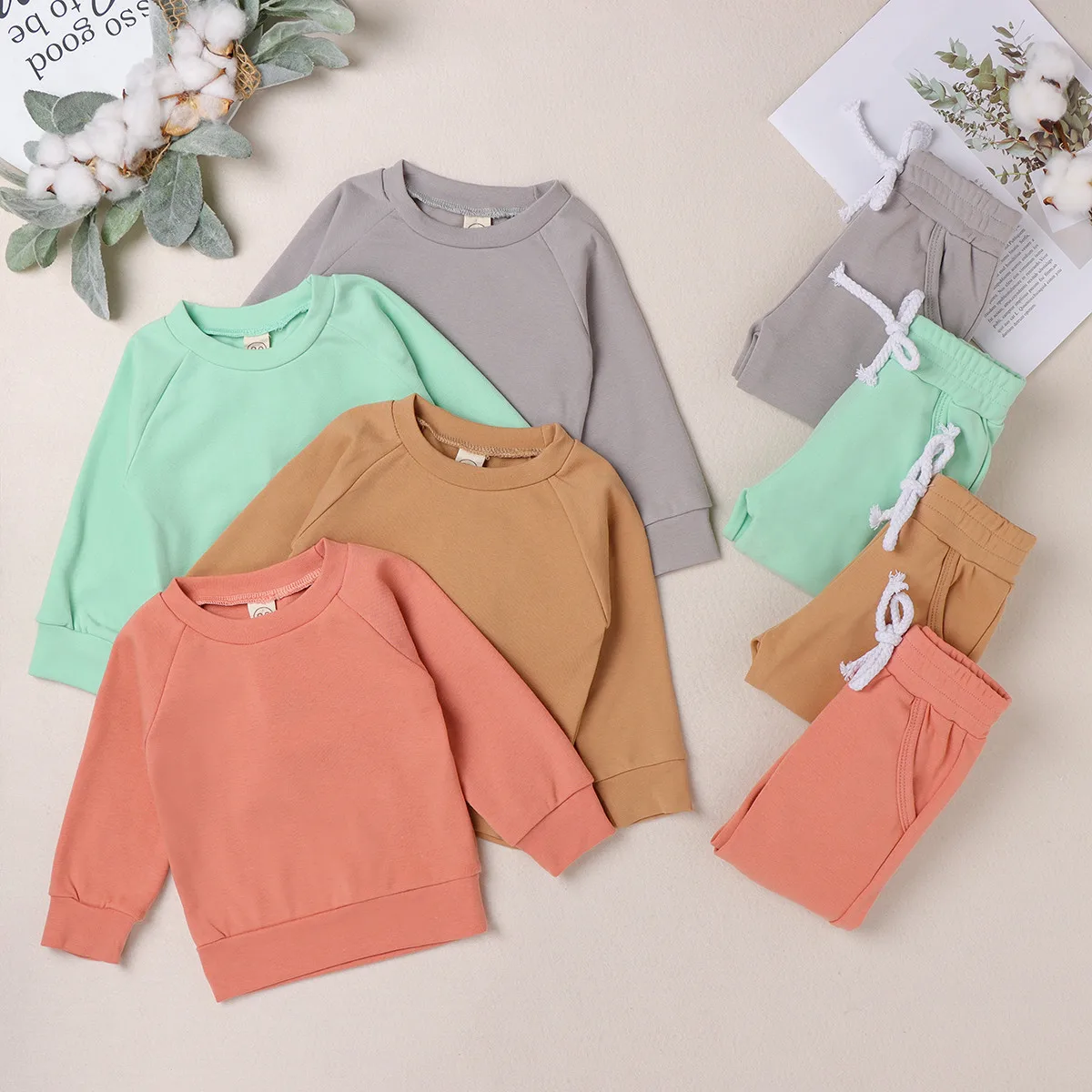 Custom OEM ODM 2021 Fashion Kids Toddler Casual Sweatshirt Tops Pant Tracksuit Outfits 2 Piece Set Children Girls Clothes, Photo showed and customized color
Custom OEM ODM 2021 Fashion Kids Toddler Casual Sweatshirt Tops Pant Tracksuit Outfits 2 Piece Set Children Girls Clothes, Photo showed and customized color