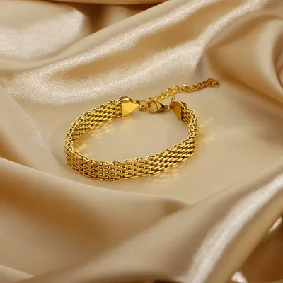 SC High-class Luxury 18K Gold Plated Paperclip Chain Bracelets Retro Stainless Steel Watchband Tennis Bracelets & Bangles Women
SC High-class Luxury 18K Gold Plated Paperclip Chain Bracelets Retro Stainless Steel Watchband Tennis Bracelets & Bangles Women