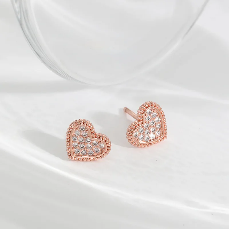 Best Selling Silver Jewelry 925 Sterling Silver Crystal Heart Stud Earrings Bling CZ Zirconia Heart Earring For Valentine's Day
Best Selling Silver Jewelry 925 Sterling Silver Crystal Heart Stud Earrings Bling CZ Zirconia Heart Earring For Valentine's Day