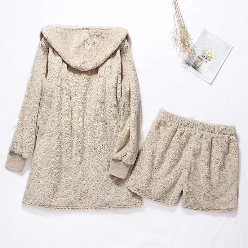 3PCS set Ecoparty Fashion Women Winter Sleepwear Pajama Sets Solid Plush Hooded Vest+Robe and Shorts Sleepwear M0433, As show picture
3PCS set Ecoparty Fashion Women Winter Sleepwear Pajama Sets Solid Plush Hooded Vest+Robe and Shorts Sleepwear M0433, As show picture