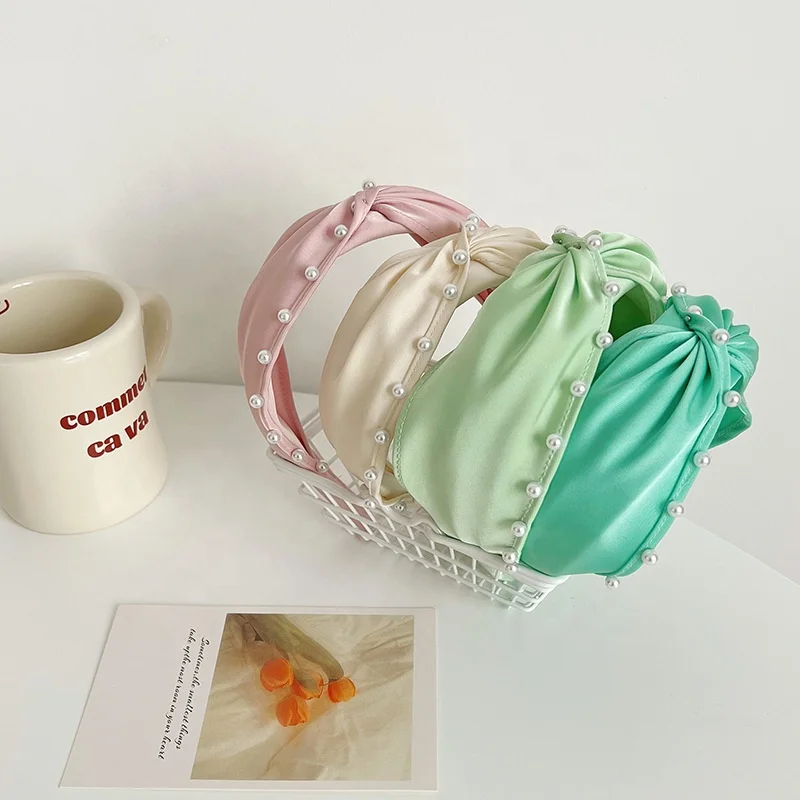 MIO Fashion New Arrived Korean Summer Hair Band For Women Hair Accessories Solid Color With Pearls Fabric Twist Headband
MIO Fashion New Arrived Korean Summer Hair Band For Women Hair Accessories Solid Color With Pearls Fabric Twist Headband