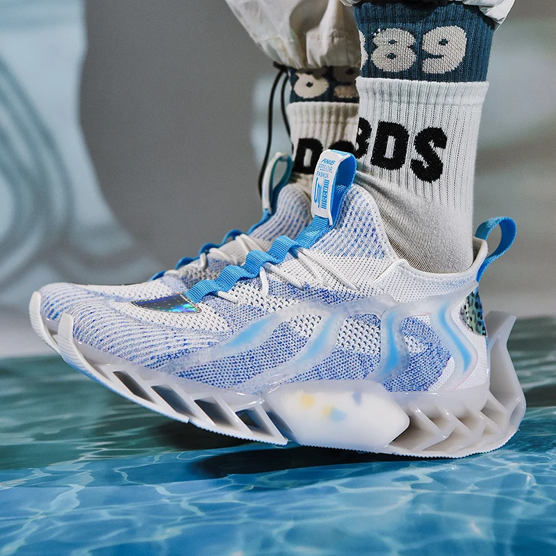 Fashion men blade running shoes shockproof lace up breathable male sneakers Plus size 46 height increase walking Gym shoes men
Fashion men blade running shoes shockproof lace up breathable male sneakers Plus size 46 height increase walking Gym shoes men