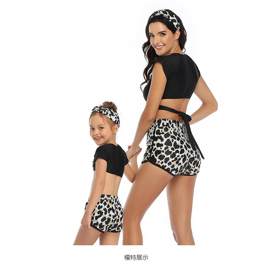 Parent-child High Waist 3 Piece Leopard Swimwear Woman Beach 2021 Sexy Bikinis Girls Baby Swimsuit
Parent-child High Waist 3 Piece Leopard Swimwear Woman Beach 2021 Sexy Bikinis Girls Baby Swimsuit