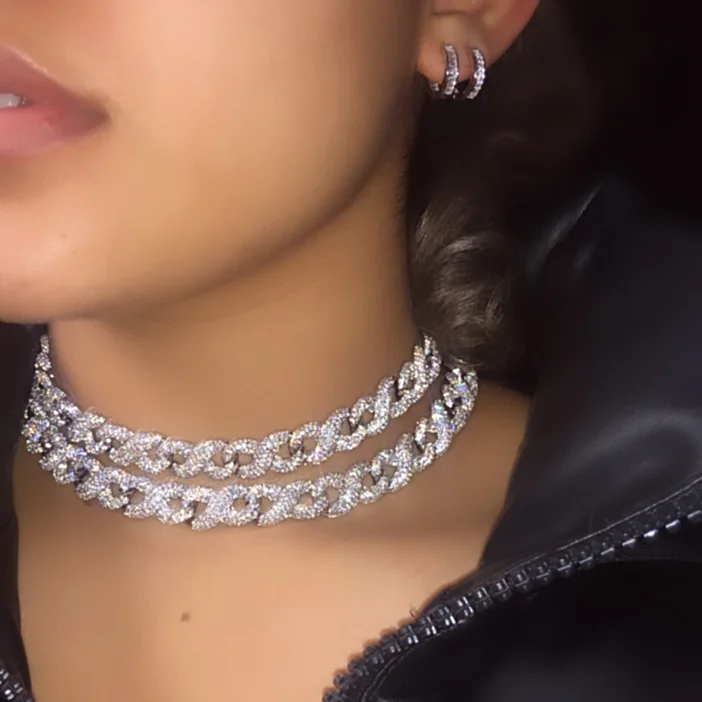 luxury chunky european women choker chain iced out bling infinity chain necklace for women
luxury chunky european women choker chain iced out bling infinity chain necklace for women